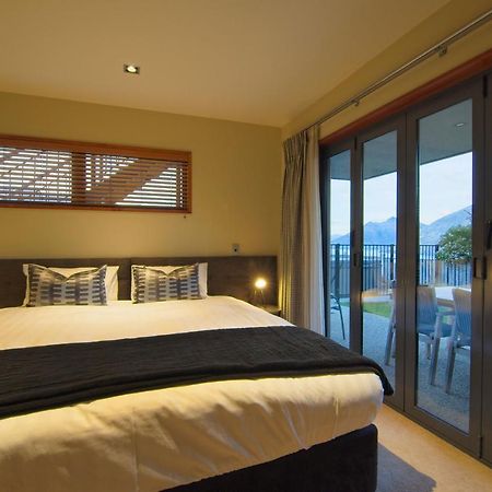 London Lane Villa Queenstown Dış mekan fotoğraf