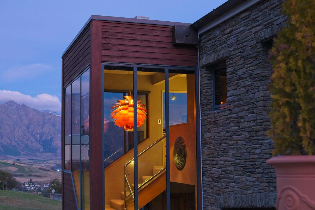 London Lane Villa Queenstown Dış mekan fotoğraf