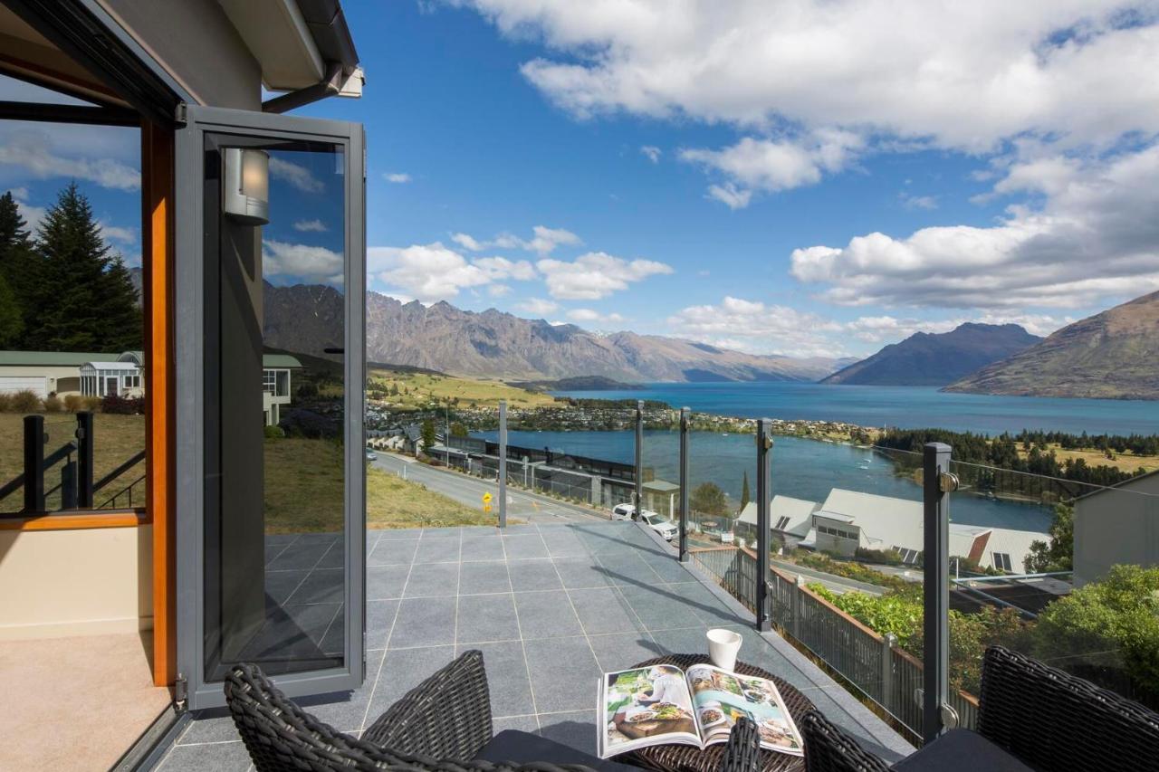 London Lane Villa Queenstown Dış mekan fotoğraf